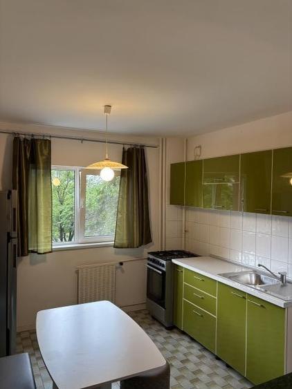 Inchiriez apartament 3 camere, semidecomandat, 70mp, Turda, 699euro - 7