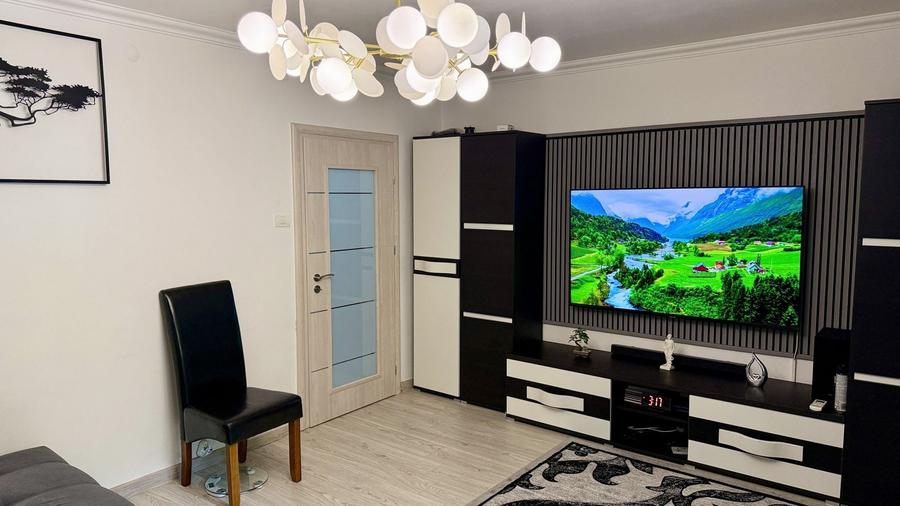 Apartament cu 2 camere decomandat, mobilat în 13 Septembrie