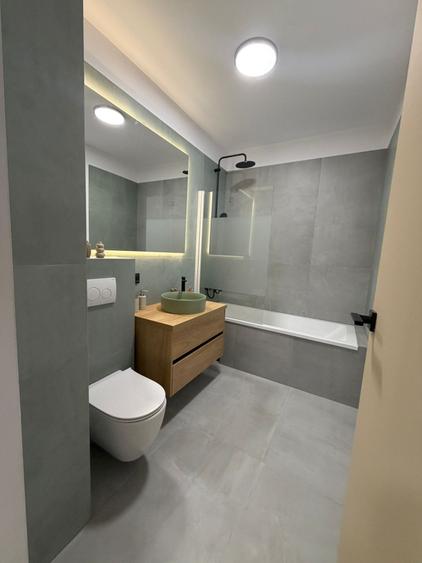 Apartament cu 2 camere semidecomandat, mobilat în Florești