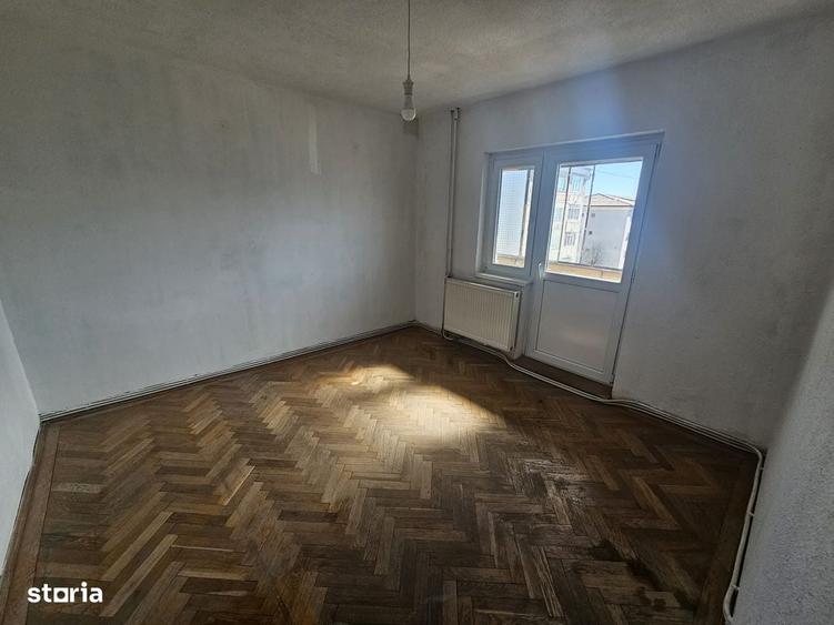Apartament cu 2 camere de vanzare in Curtea de Arges. - 13