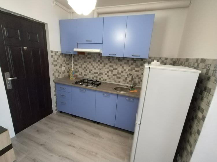 INCHIRIEZ 1 camera,recent renovata, zona Terezian - 1