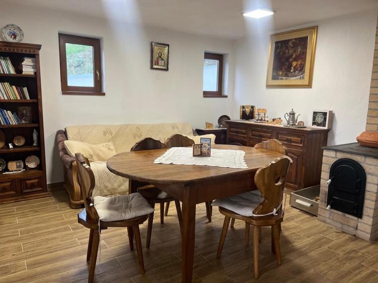 Casă cu 4 camere în Grebenișu de Câmpie