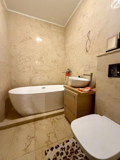 Apartament cu 3 camere în Tomis Plus