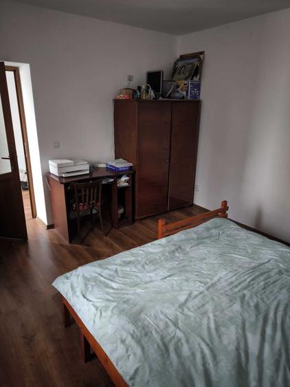 Casă cu 4 camere cu Teren 800 Mp în Central