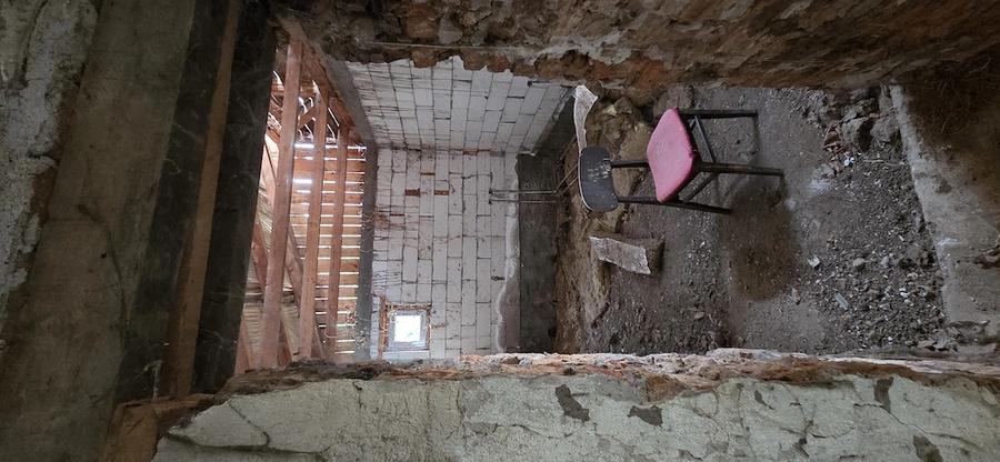 Casă cu 1 camere cu Teren 845 Mp în Bărăștii Hațegului