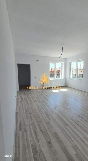 Casă cu 4 camere cu Teren 1158 Mp în Leordeni