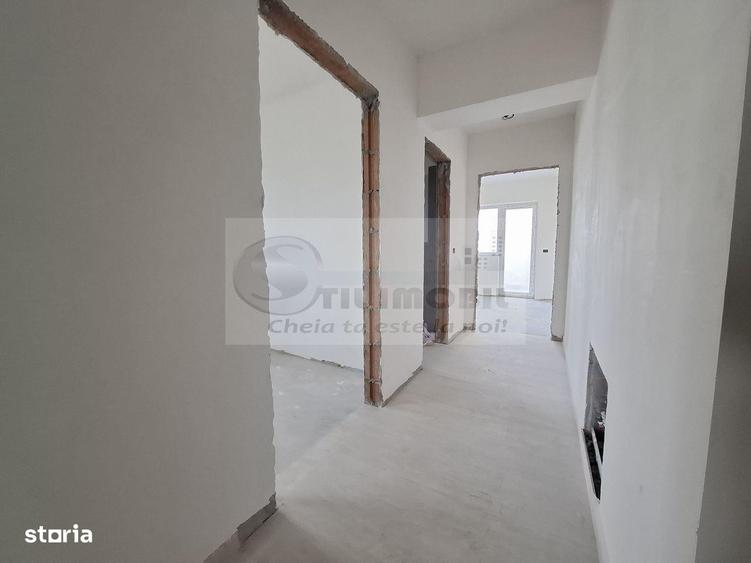 Apartament cu 3 camere decomandat în Galata