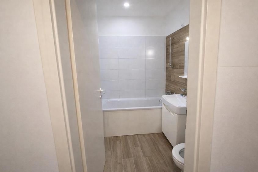 Apartament cu 2 camere semidecomandat în Take Ionescu