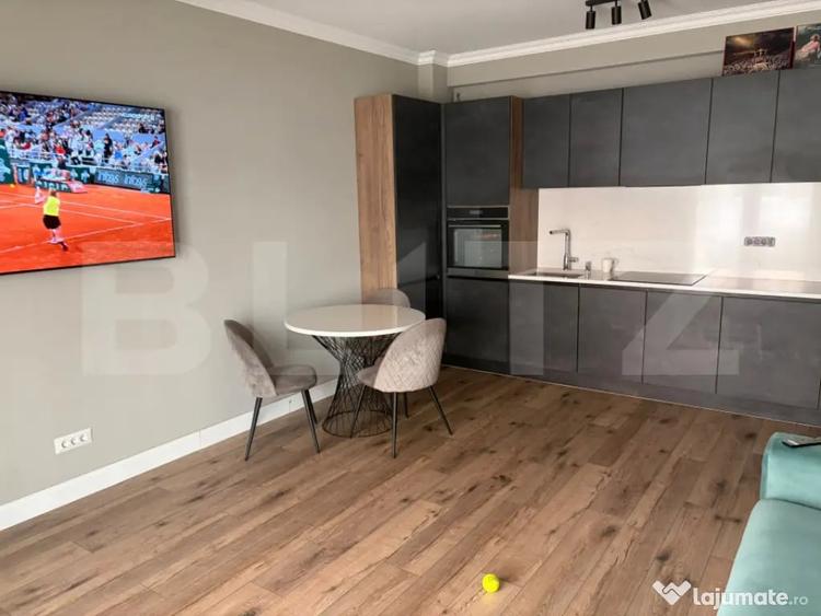 Apartament cu 2 camere semidecomandat în Central