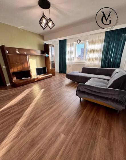 Apartament cu 2 camere semidecomandat, mobilat în Universitate