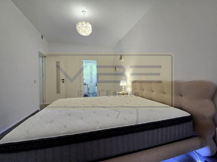 Apartament cu 3 camere decomandat, mobilat în Copou