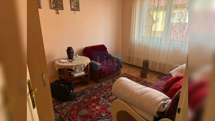 Duplex cu 2 camere cu Canalizare în Sud
