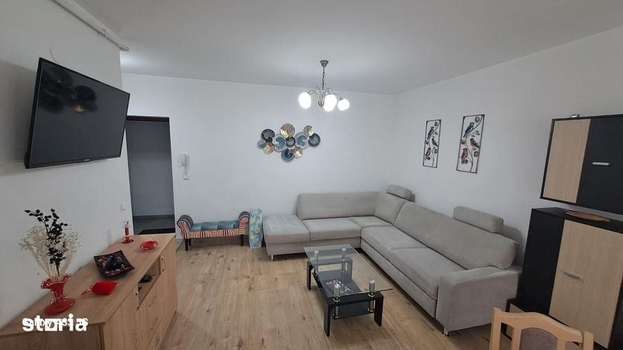 Apartament cu 3 camere în Lazaret