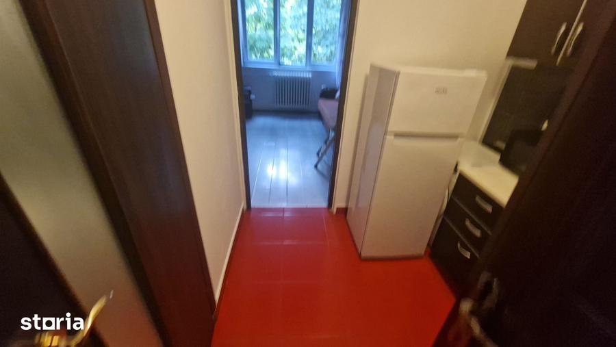 Garsoniera Metrom - 6