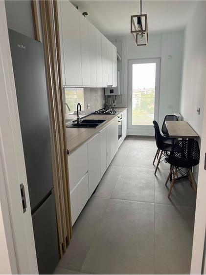 Apartament cu 2 camere decomandat, mobilat în Lacul Morii