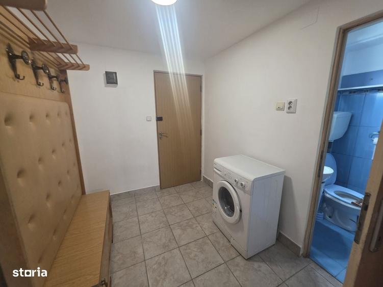 Apartament cu 2 camere decomandat în Bartolomeu