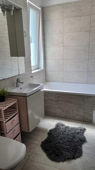 Apartament cu 2 camere semidecomandat în Dumbrăvița
