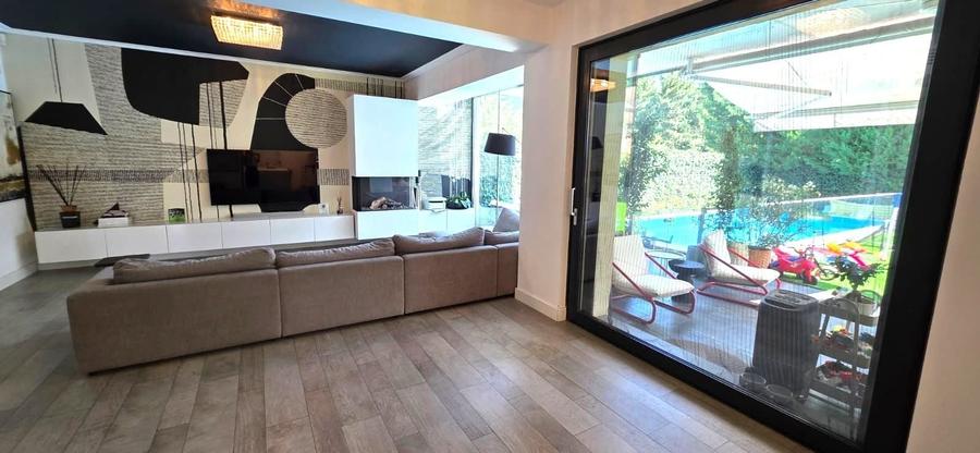 Duplex cu 5 camere cu Canalizare în Pipera