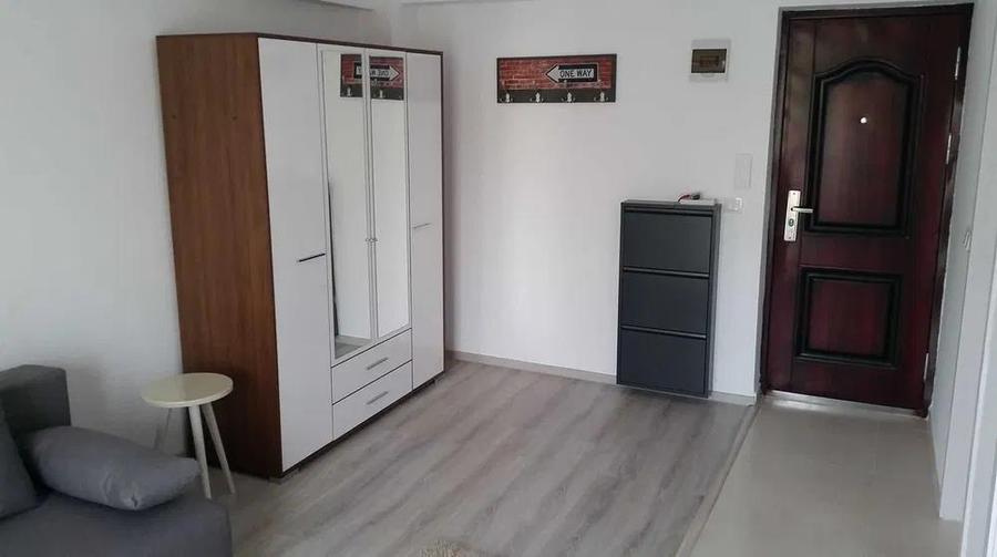 Garsonieră semidecomandată, mobilată în Centru Civic