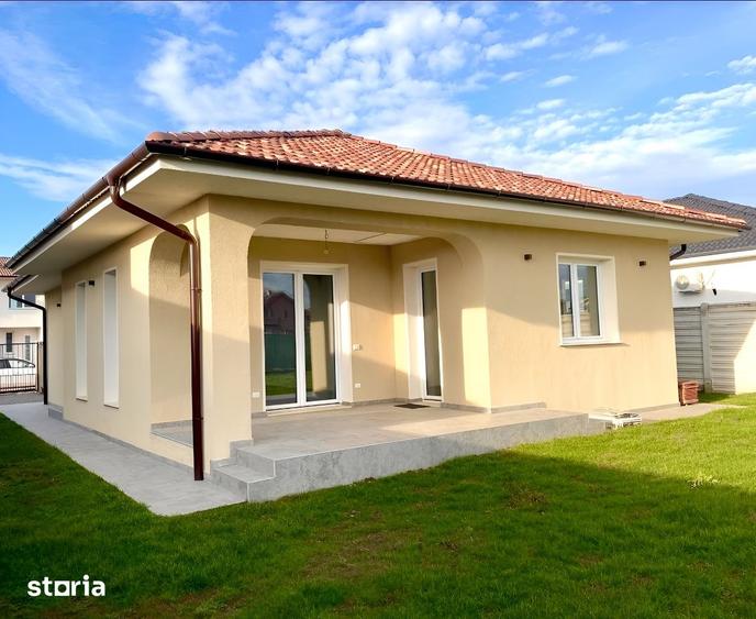 Casă cu Teren 520 Mp în Oncea