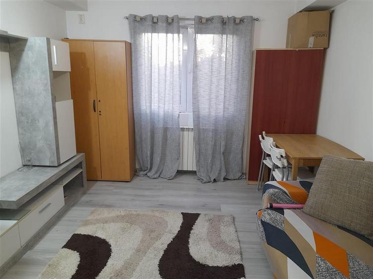 Garsonieră semidecomandată în Dorobanților