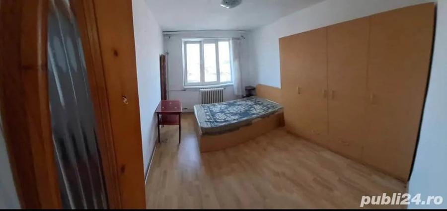 Garsonieră în Gară