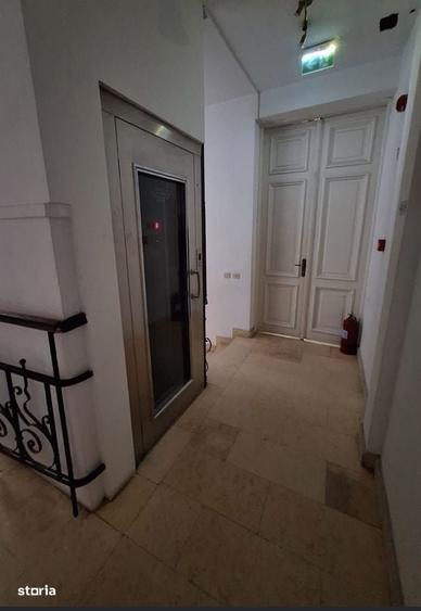 Spațiu comercial, de 300 mp, în Calea Victoriei