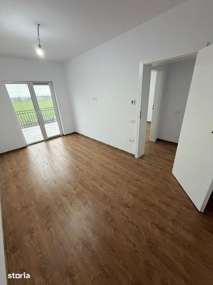 Casă cu 4 camere cu Teren 350 Mp în Săcălaz