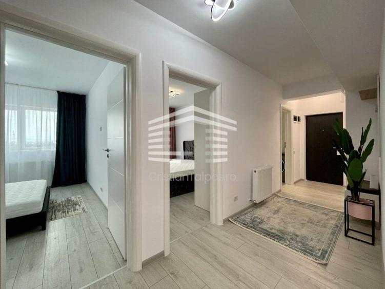Apartament cu 3 camere decomandat, mobilat în Tractorul