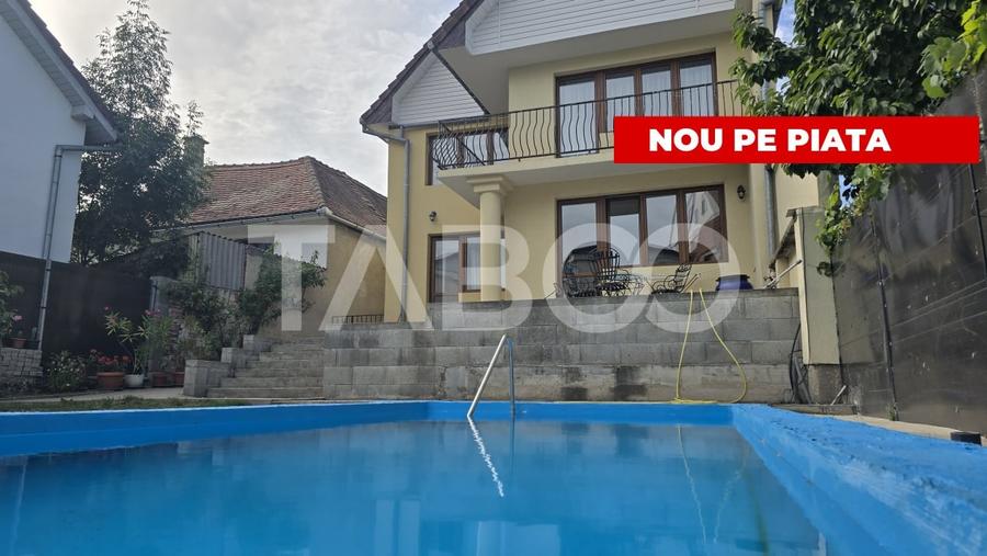 Duplex cu 5 camere cu Piscina în Turnișor