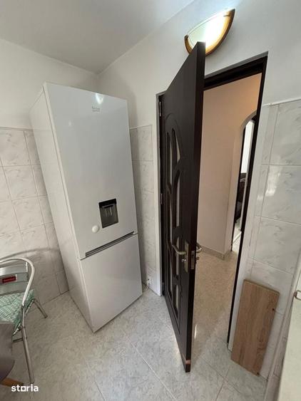 Apartament cu 2 camere decomandat în Vest