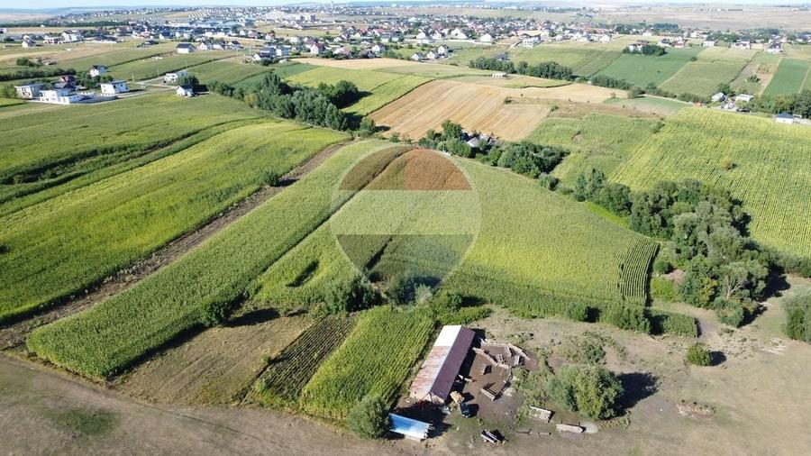 Teren agricol intravilan de 4400 mp, în Moara