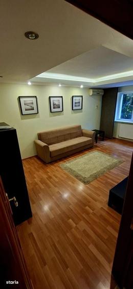 Apartament cu 3 camere decomandat în Popa Șapcă