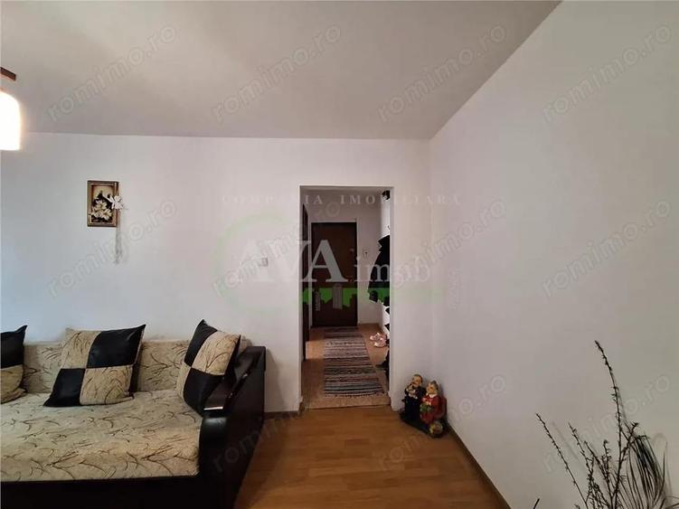 Apartament 2 camere semidecomandate, zona Piata Sud - 4