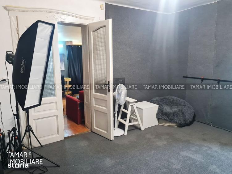 Spațiu comercial, de 250 mp, în Romanilor