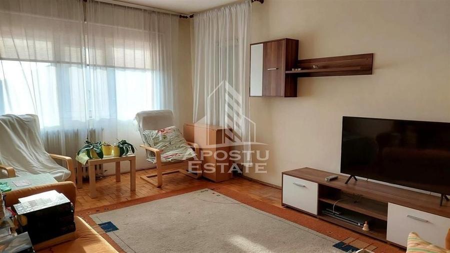 Apartament 3 camere decomandat zona Modern - 2