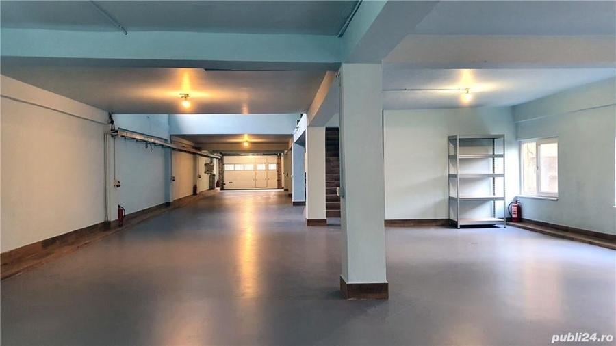 Spațiu comercial, de 570 mp, în Sebastian