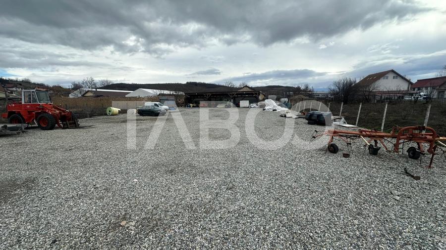 Teren 2000mp de inchiriat acces direct din drum asfaltat Viile Sibiulu - 4