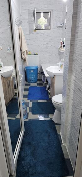 Apartament cu 2 camere semidecomandat în Km 4