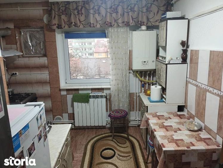 Apartament cu 2 camere decomandat în Inel I