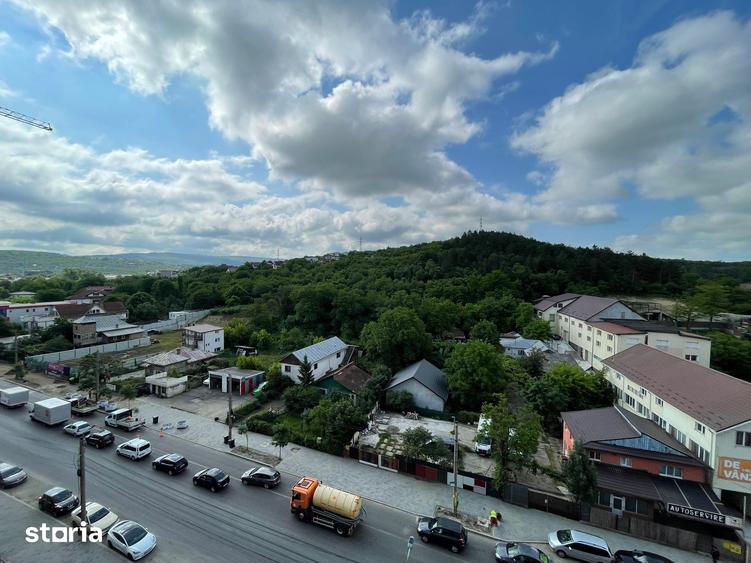 Apartament cu 2 camere decomandat în Central