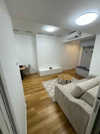 De inchiriat apartament cu 2 camere decomandate et1