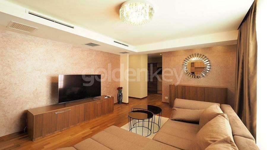 Apartament cu 3 camere semidecomandat, mobilat în Herăstrău