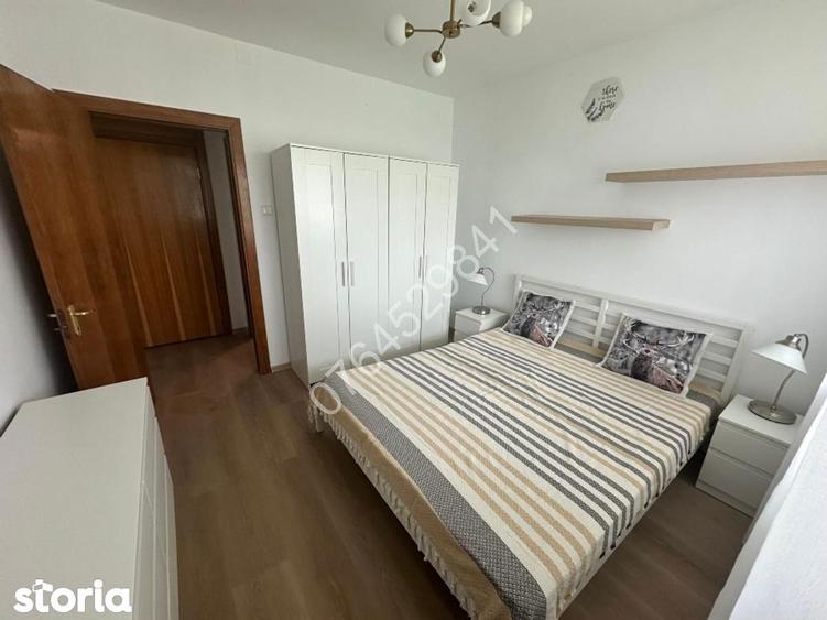 Apartament cu 2 camere semidecomandat, mobilat în 1 Mai