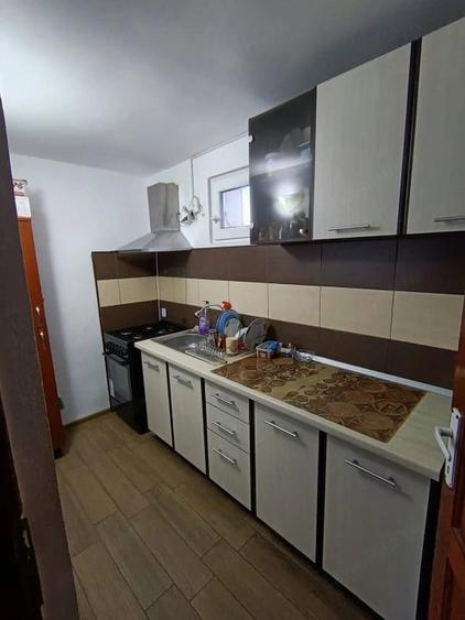 Casă cu 3 camere cu Teren 161 Mp în Mărăcineni
