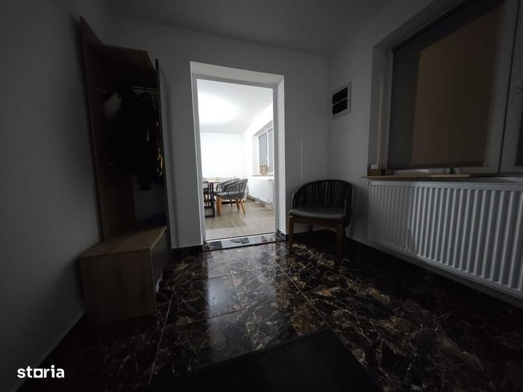 Casă cu 4 camere în Central