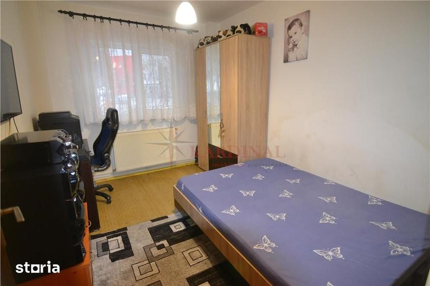 Apartament 4 camere Etaj 1/6 Racadau, comision 0% - 6