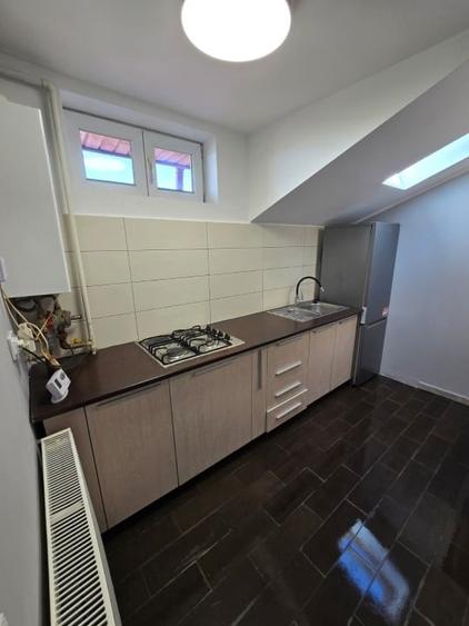 Apartament cu 2 camere semidecomandat, mobilat în Drumul Taberei
