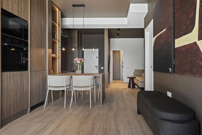 Casă cu 3 camere cu Teren 350 Mp în Odăile