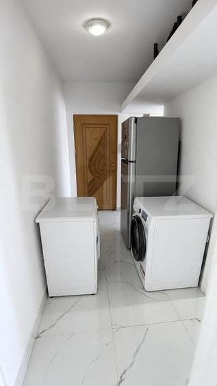 Apartament cu 2 camere semidecomandat, mobilat în Nord-Vest